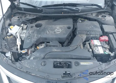 2015 Nissan Altima 2.5 S z USA, uszkodzony, nr VIN 1N4AL3AP5FC139966